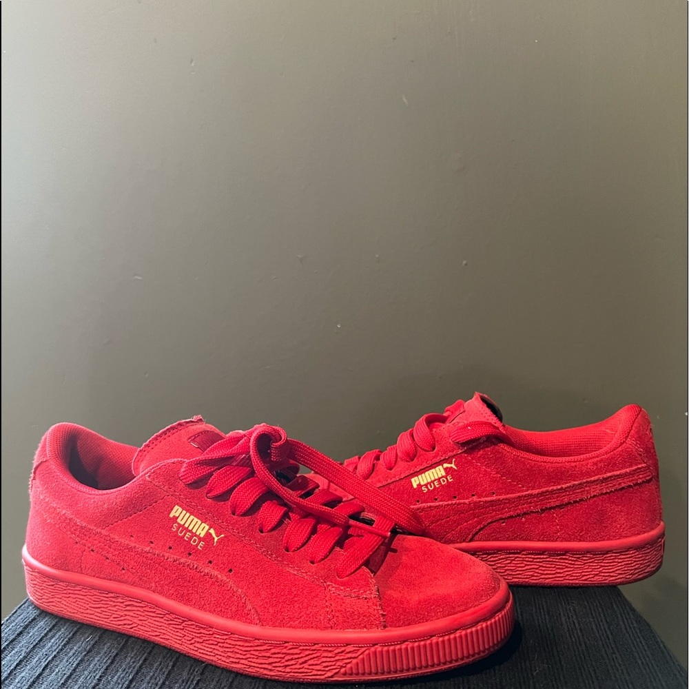 Classic Suede Mono Red - Picture 3 of 6